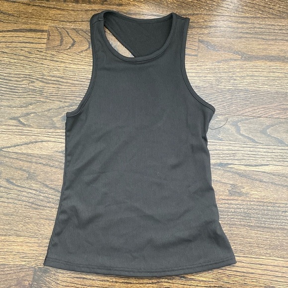 Tops - Shein asymmetrical tank top